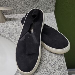 Steve Madden Black Slip-On Sneakers